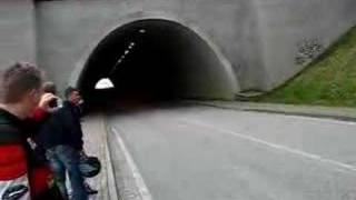 Apriliaforum Tunnelfahrt Teil 3