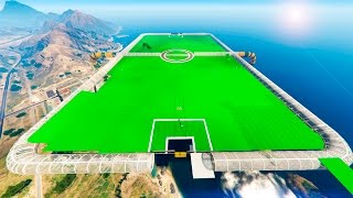ЭКСТРЕМАЛЬНЫЕ ГОНКИ ПО ФУТБОЛЬНОМУ ПОЛЮ В GTA 5 ONLINE