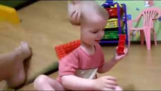 Играем с конструктором Учим цвета Wir spielen mit dem Designer Farben Lernen