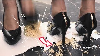 Trampling noodles with black stiletto [crunchy sound]