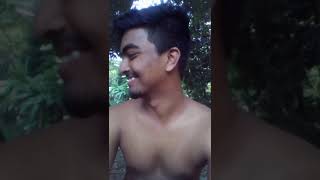 বরিশাইল্যা পোলা মুই মোরে চেনো না...??কল্লা ধইরা পাছার দিমু মোরে চ্যাতাইস না...??
