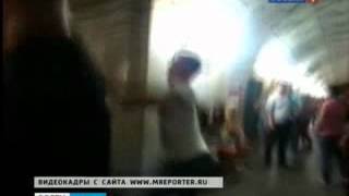ДРАКА РУССКИХ И ЧУРОК В МЕТРО