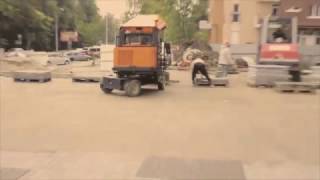 Механизированная укладка плитки.