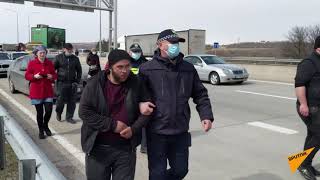 В Кутаиси водители блокировали главную трассу, протестуя против роста цен на бензин - видео