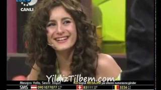 Cute Turkish girl (Good Dance)