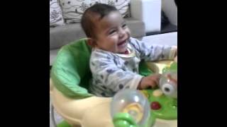 Ebu Bekir Gezginci Gülen Adam. :)