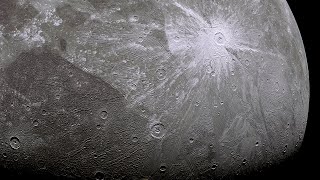 Primeras imágenes reales de Ganimedes - Júpiter - JunoCam