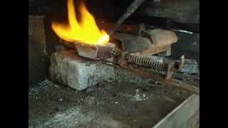 DERRETENDO Um Par de Aliança  e Barra Ouro