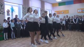 Флешмоб на 45-летие школьного музея