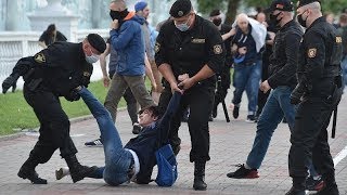 Лукашенко зачищает Беларусь: ответ на санкции - аресты