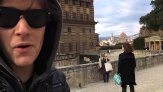 BEING INAPPROPRIATE IN THE BOBOLI GARDENS