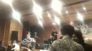Xeniteas live fm4