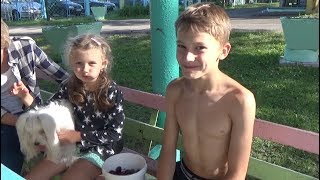 ВЛОГ - Спортивный лагерь, Дача, Дима прячет чипсы от тренера
