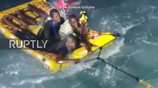 Italy: Coast Guard rescues 125 refugees stranded off Lampedusa