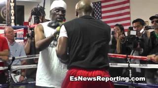 Mayweather KOs 50 Cent In Online Beef