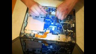 Как разобрать ноутбук Samsung NP-R460-FSS2RU (disassemble NP-R460-FSS2RU)
