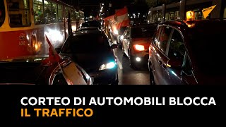 Austria: corteo di automobili blocca il traffico per protesta contro l’obbligo vacinale