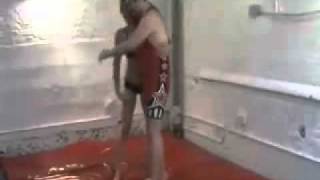 YouTube - Lift and Carry 220lbs man.wmv