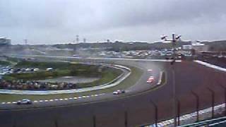 2011スーパーＧＴ鈴鹿500Ｋ　1コーナーからの動画