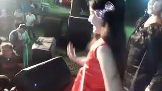 #IshratKhan & 
#AakritiShrama of Serial #KulfiKumarBajeWala  Enjoying #TuanJewellery Rass Garba