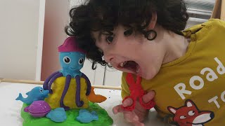 Play-Doh Ahtapot Makinesi ile Oyun Hamuru Oynadık | Eğlenceli Çocuk Videosu