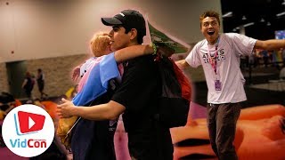 FREE HUGS at Vidcon 2018