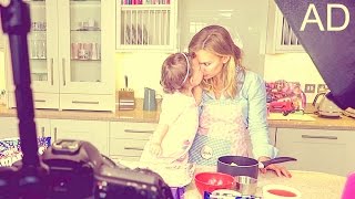 KISSING IN THE KITCHEN!