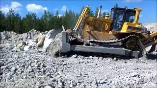 Бульдозер Shehwa SD 7 в работе