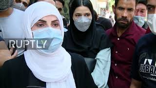 Iran: Afghans queue outside German embassy in Tehran in hope of visas
