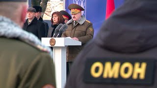 ОМОН вручил Лукашенко чёрный берет! / Благодарность силовикам