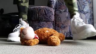 Buffalo Sneaker Stomping Teddy