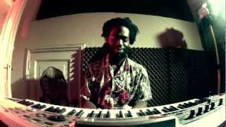 JOEL HOLMES SOLO PIANO (PARTE II)