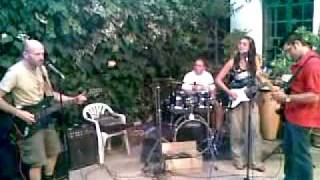 Los grillos mojaos. Grillofusión