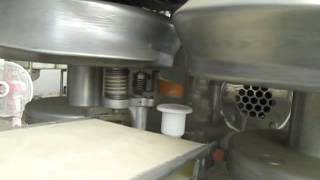 レオン自動機 自動重合成機(包餡機) NN208SD