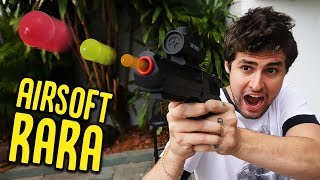 COMPREI UMA AIRSOFT QUE ATIRA GEL!! ( BOLINHAS DE GEL ) [ REZENDE EVIL ]