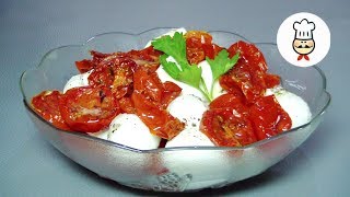 ОЧЕНЬ вкусный САЛАТ с полувялеными помидорами и моцареллой.Тasty SALAD with tomatoes and mozzarella