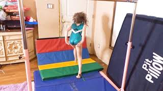 SAFLY ZONE GYMNASTICS BAR REVIEW & PLAY TIME W/ GYMNASTS ANNIE & ALLIE!