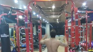 Diamond Gym live