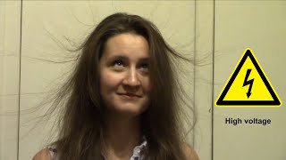 Электростатическая вакханалия. Притяжение и отталкивание зарядов.