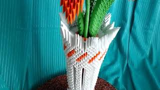 Модульное оригами, ваза с цветами / Modular origami, vase with Flowers