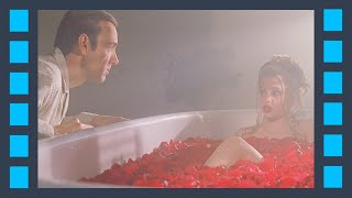 Сексуальные фантазии (СЦЕНА 2/5) — Красота по-американски (1999) HD