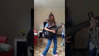 Habilidades no violão (Música: Cuculelê /  Autora: Carol  Medeiros)