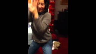 Drunk asian mom dancing to dubstep