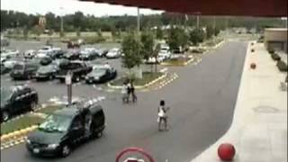Girl Kidnapped on Live Security Camera