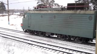 ВЛ11-330/331 с приветливым помощником машиниста