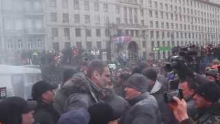 Як потушили Кличка із вогнегасника!!!