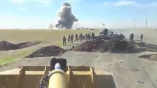 Сирия Курды успели взорвать мчащийся на них автомобиль со смертником ДАИШ! «Глядящие в лицо смерти»