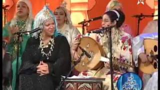 الفنانة العالية مجاهد نار الحمراء