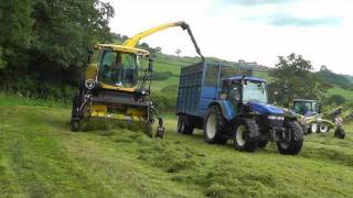 Silage 2011 - New Holland FR9050. (HD)