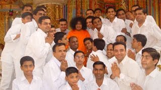 One With Sai: August 2013- Devotional Music by Sundaram Bhajan Group, Chennai